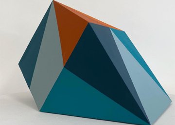 Angela McHarrie, Intersect 12, 2022, Aluminium, acrylic paint, 350mm x 240mm x 350mm